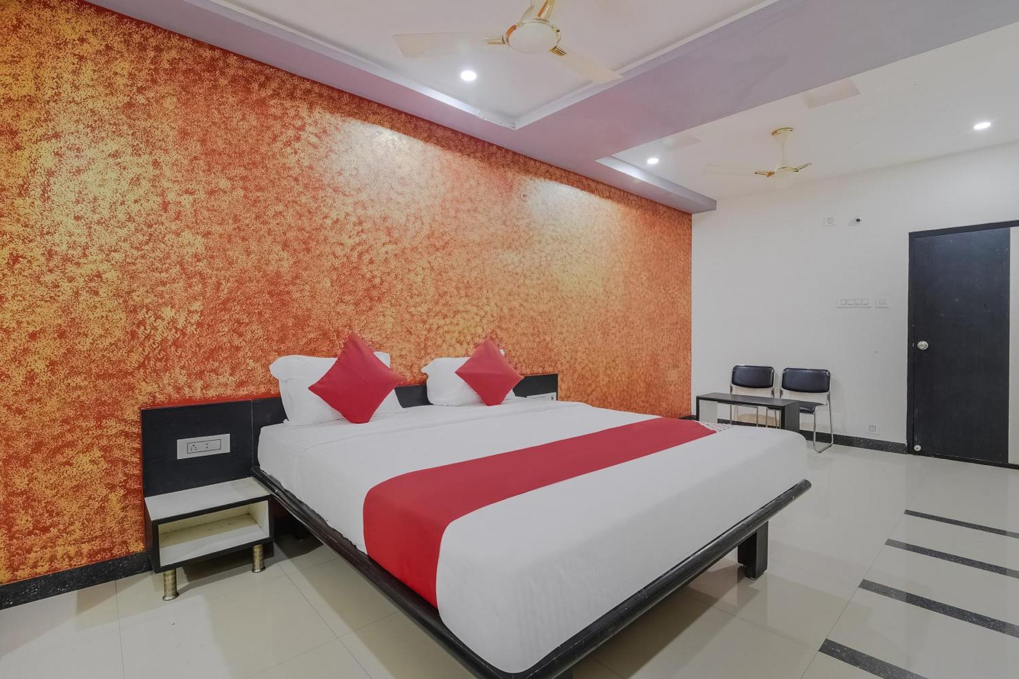 Super Collection O Ms9 Guest Inn Kurnool Buitenkant foto